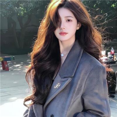 绑定倒计时校花黏上穷小子